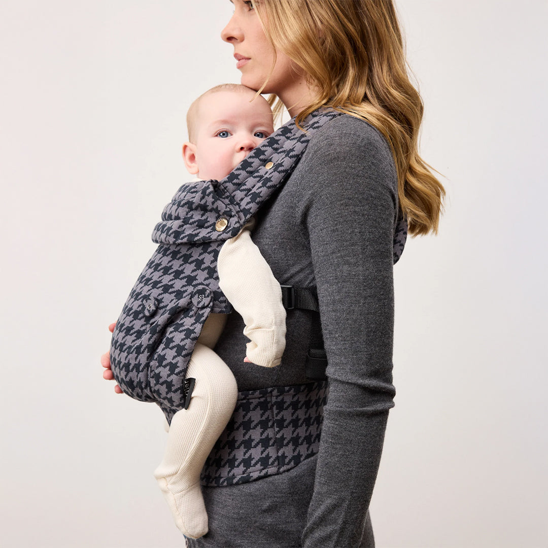 Minuvy Embrace Baby Carrier