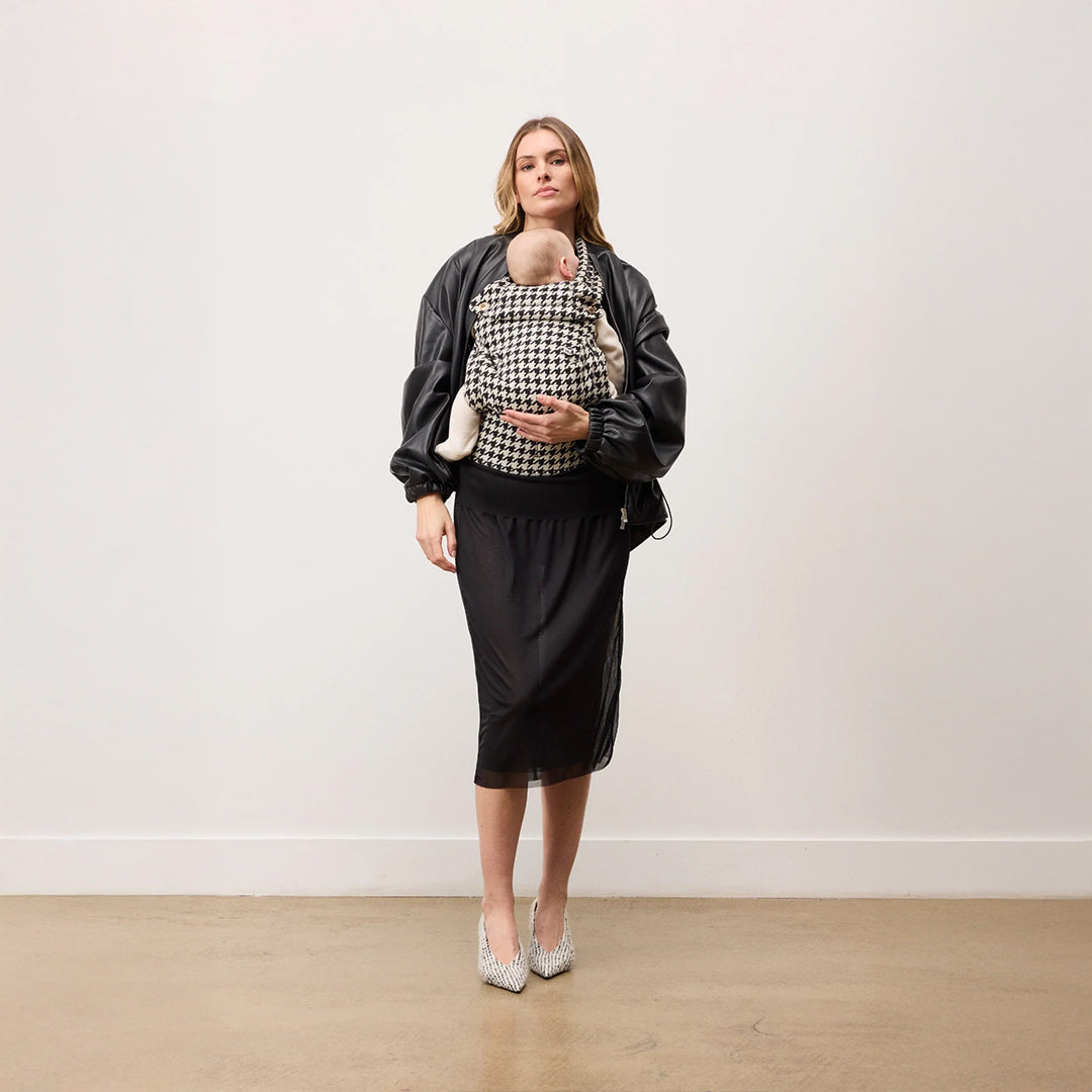 Minuvy Embrace Baby Carrier